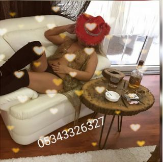 Tombul memeli samsun escort bayan