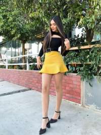 Arsız öpüşmeyi seven hatun Begüm