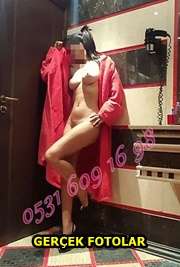 Atakent'teki Bu Seksi Bayan Arkadaş'ı Hemen Keşfedin