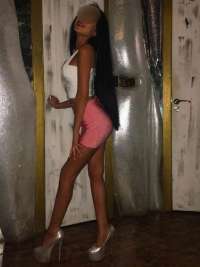 Atakum Kıyılarının Yıldızı: 50kg, 175cm Boyunda Bir Bayan Arkadaş