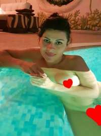 Ateşli kendi yeri olan escort Muazzez