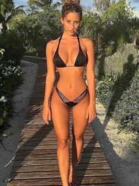 Canik Bayan Profilleri: Heyecanla Sizi Bekleyen Muhteşem Escort