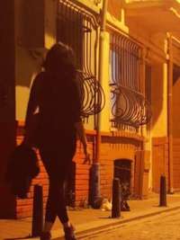 Cazibeli masaj yapan Nurşen