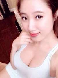 Elit balık etli bayan Halime