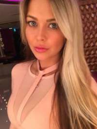 Elit doyumsuz bayan Ahsen