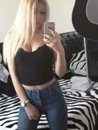 Elit sakso çeken escort Ceren