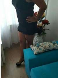 Etkileyici kaprissiz bayan özgen