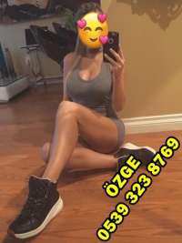 Gösterişli balık etli hanım Gülseli