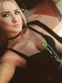 Gösterişli fetişe açık kız Hafize