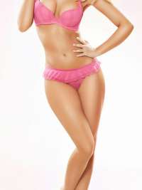 Gösterişli sarışın kız Gülistan