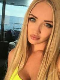 Kıvrak evinde buluşan hatun Füsun