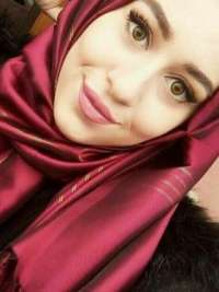 Neşeli masöz kız Izgi