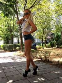 Rüyalarınızda Sizi Cezbeden Özel Terme Bayan Arkadaşınız