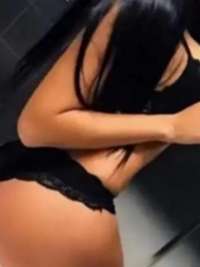 Samimi esmer hanım Kamelya