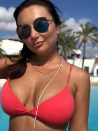 Seksapel deneyimli hatun Kadriye