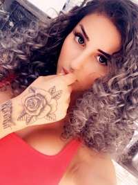 genç 20 yaşlı, samsun escort bayan Almina